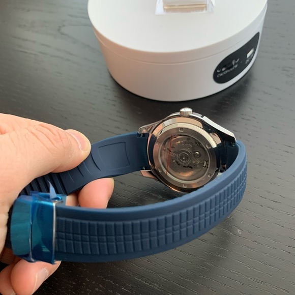 Custom Aquanaut Watch Blue Strap - Picture 5 of 5